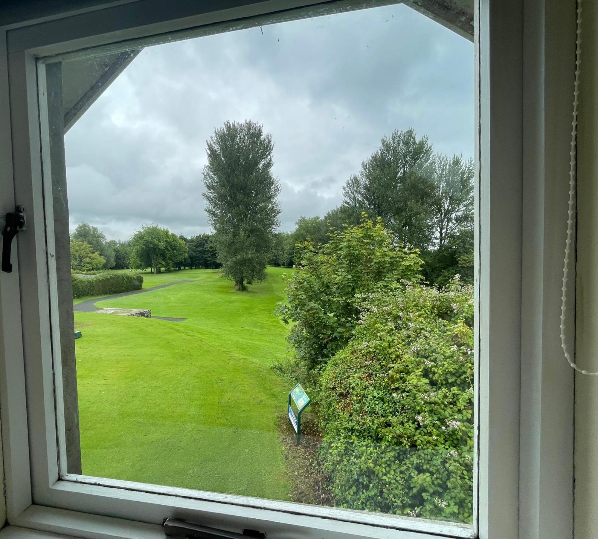 Fairway House Villa Carrickfergus Bagian luar foto
